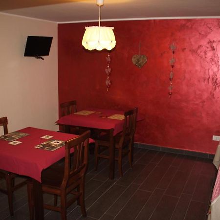 프란카빌라 알 마레 Un Posto Al Sole B&B 외부 사진