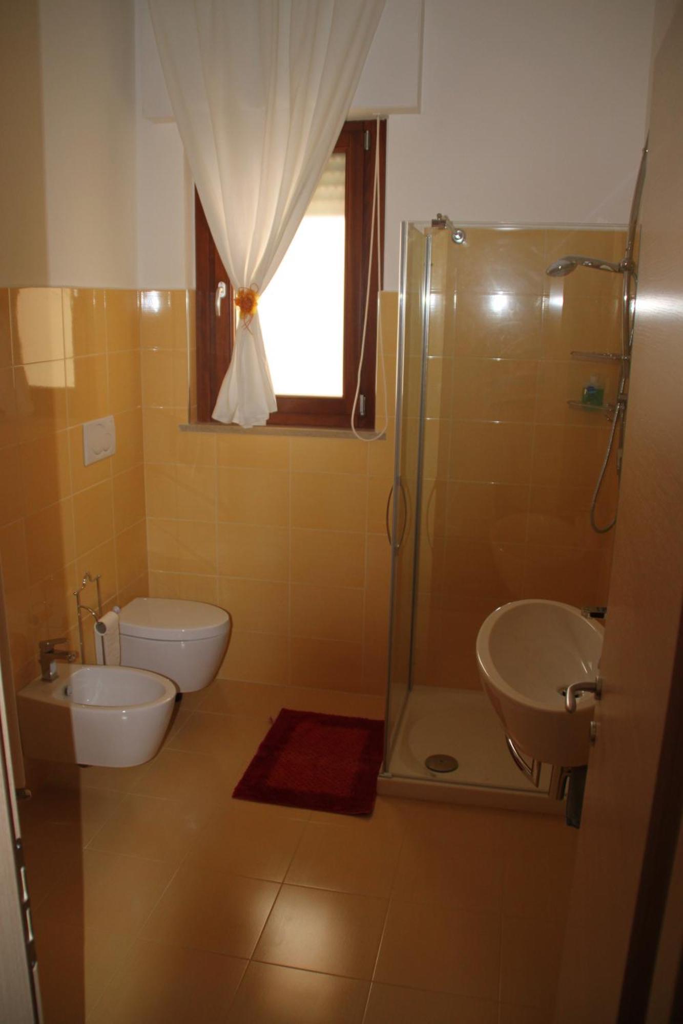 프란카빌라 알 마레 Un Posto Al Sole B&B 외부 사진